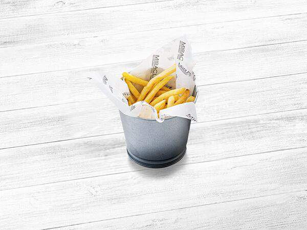 Miraclub - Картофель фри с пармезаном и трюфельным маслом