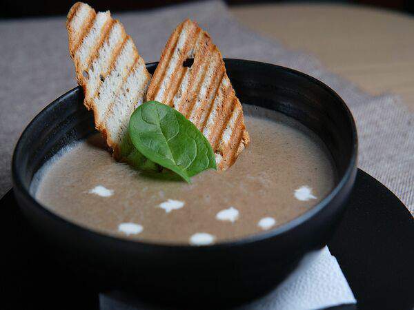 Ribs - Суп-пюре из шампиньонов