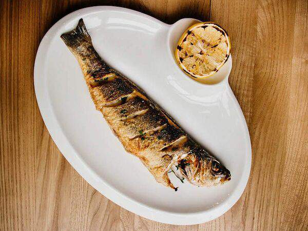 Белуга - Сибас жареный