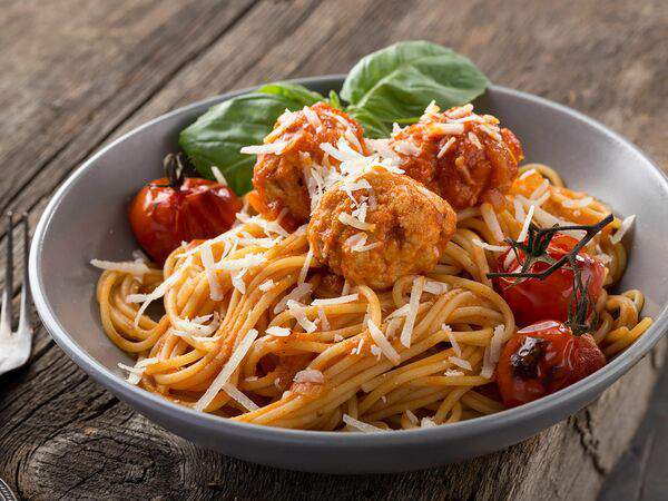 #Trava кофейня со вкусом - Паста с польпетте в томатном соусе