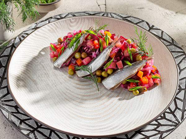 Урюк - Винегрет с балтийской килькой