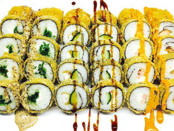 Дали - Ролл Сет Восемьсот восемьдесят восемь