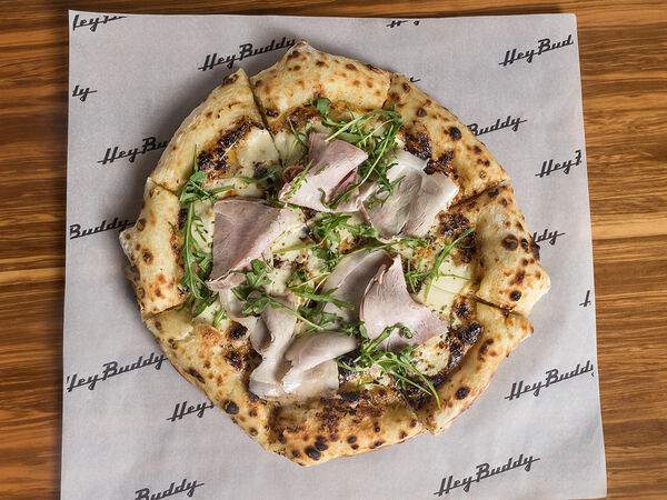 Hey Buddy - Пицца с окороком