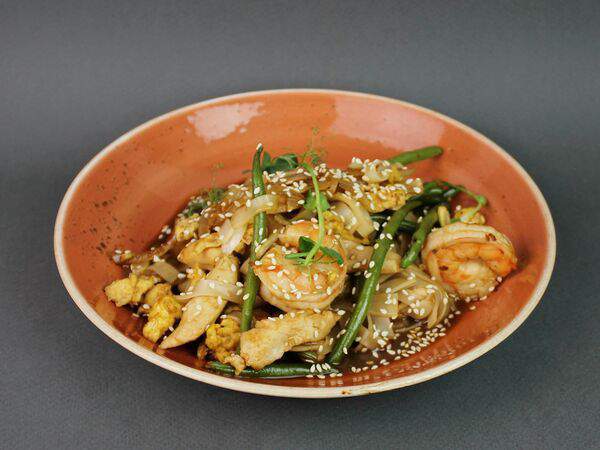 Бар Сплетни - Лапша Сингапурская с креветками и куриным мясом