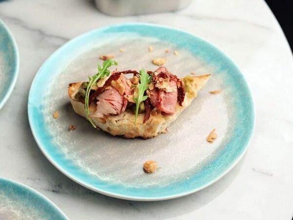 Tutto - Вителло тоннато