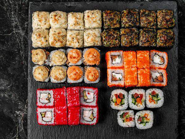 Суши кушай - Сет Акрополь