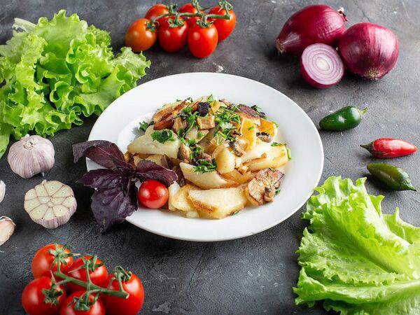 Шашлычок - Картофель по-домашнему с грибами