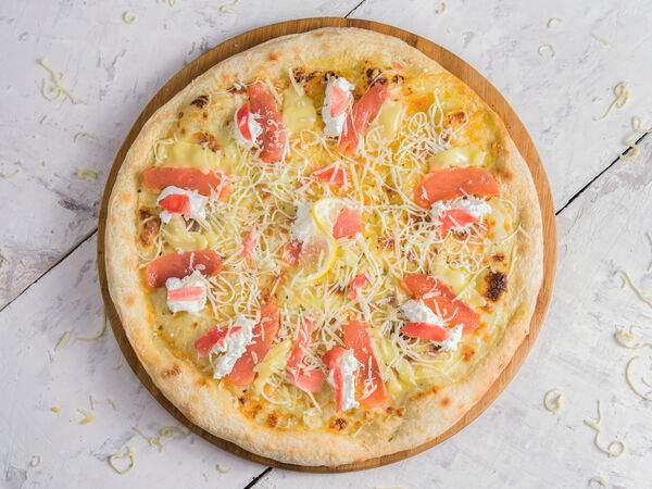 Don Pesto - Пицца с лососем и имбирем