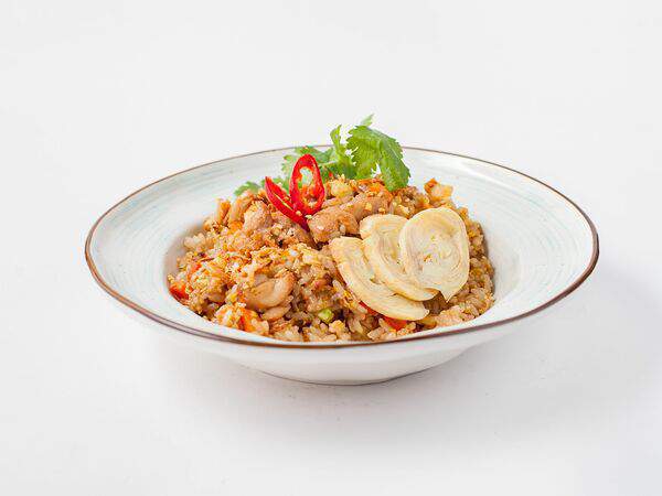 Бай тай - Жареный рис с цыпленком