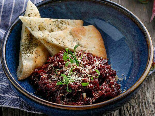 Мамалыга Бар - Свекольная икра