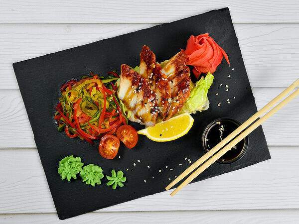 Японец - Сашими Унаги