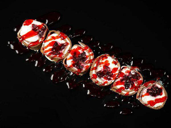 Едаеда - Сладкий ролл с вишней