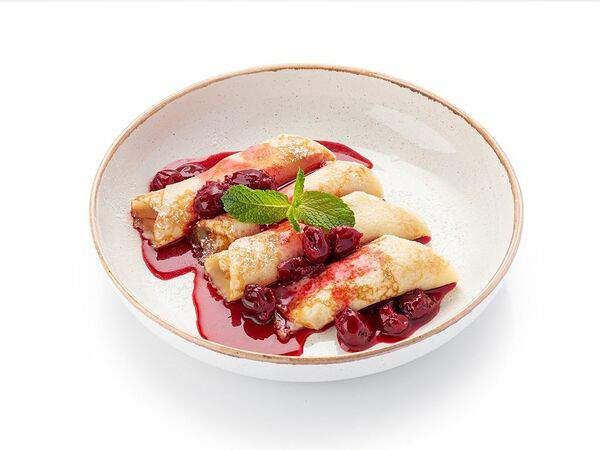 Шоколадница - Блины с крем-сыром и томленой вишней