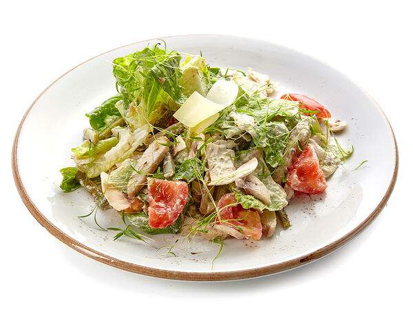 Mama Donna - Салат из курицы с соусом тар-тар