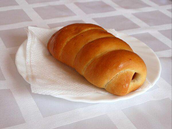 Московский - Колбаса, запеченная в тесте