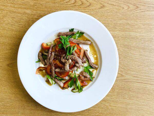 Изюм - Салат Аррива с говядиной