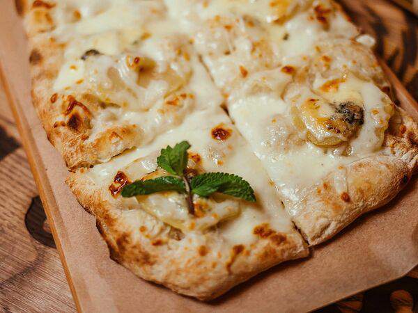 Бурбон стрит бар - С грушей и голубым сыром