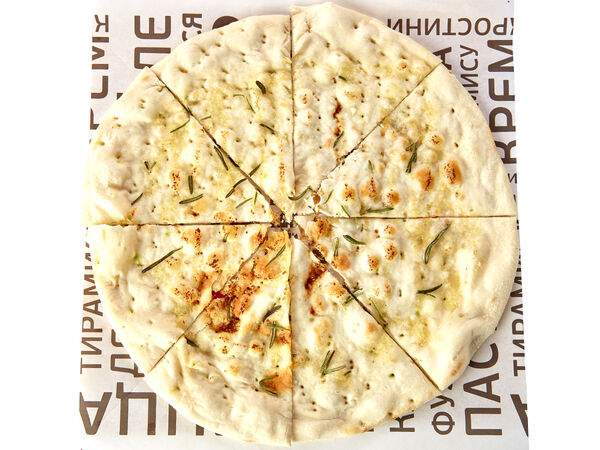 Mama Donna - Фокаччо с чесноком и розмарином