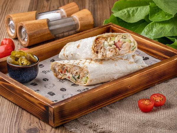 Leo shaverma and bar - Шаверма с говядиной Мексиканская