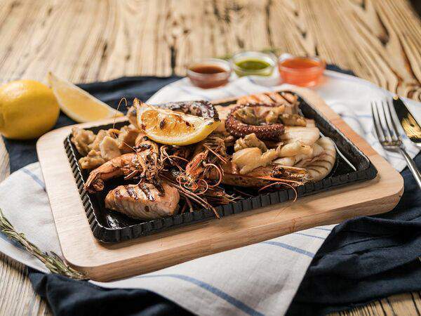 Сентропе - Ассорти из морепродуктов гриль