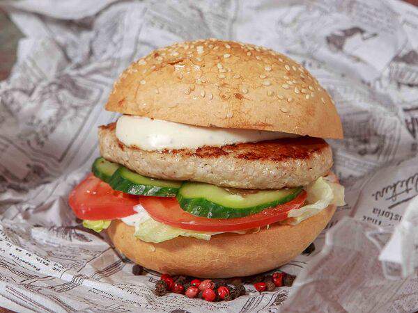 Kitchen Food - Чикен бургер