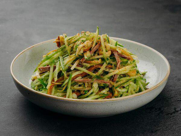 Fugo Home - Салат из огурцов, грибов и говядины