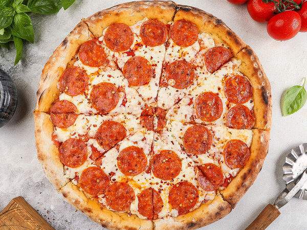 Большие Тарелки - Пицца Пепперони