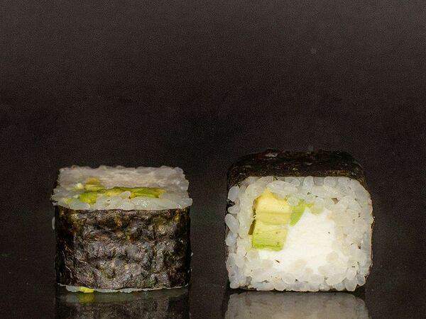 Pizza Hub - Маки чиз авокадо