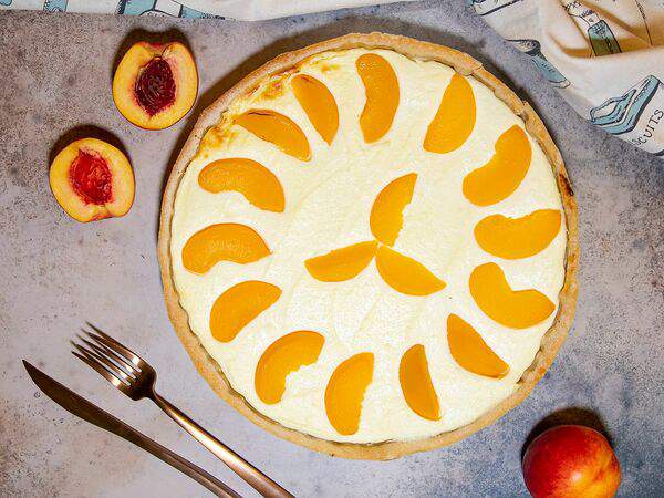 Venchique - Пирог с персиками и творожным муссом