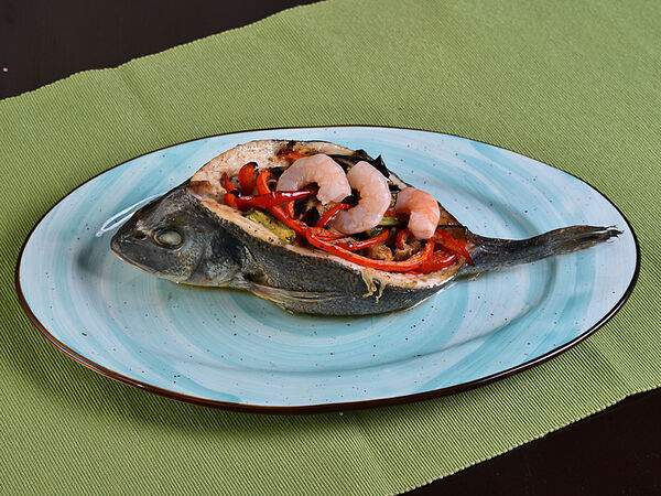 Чито Грито - Дорада с тигровой креветкой и рататуем