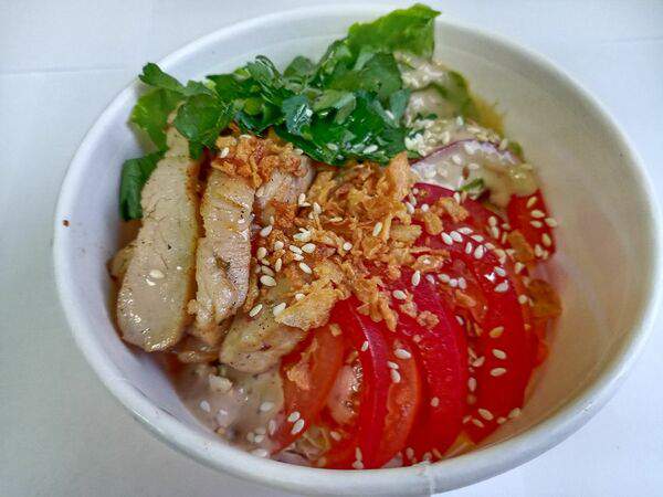 Сэндвиcheff - Салат с индейкой и кунжутно - ореховым соусом