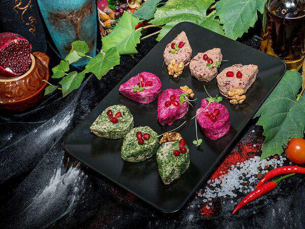 На дровах - Пхали с фасолью