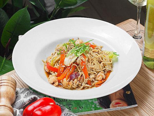 Перчини - Паста Тай-нудлс с креветками