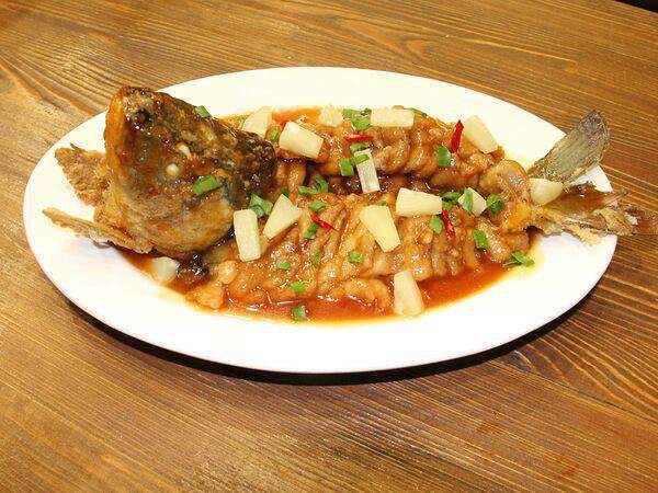 Чи & Фань - Карп в кисло-сладком соусе