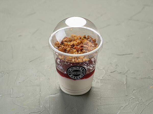 Bakery Mindal - Греческий йогурт Вишня