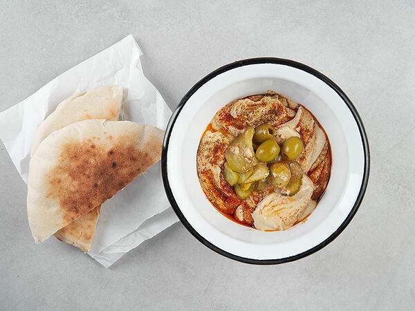 Pick pockets - Хумус с питой, огурчиками и оливками