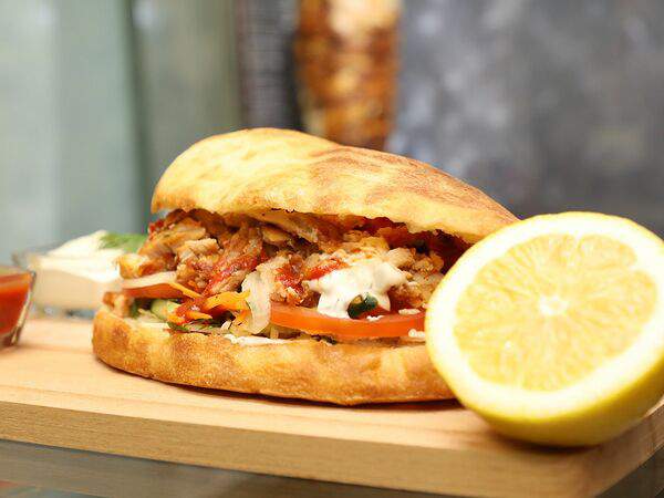 Донер 1 - Шаурма в пите с курицей