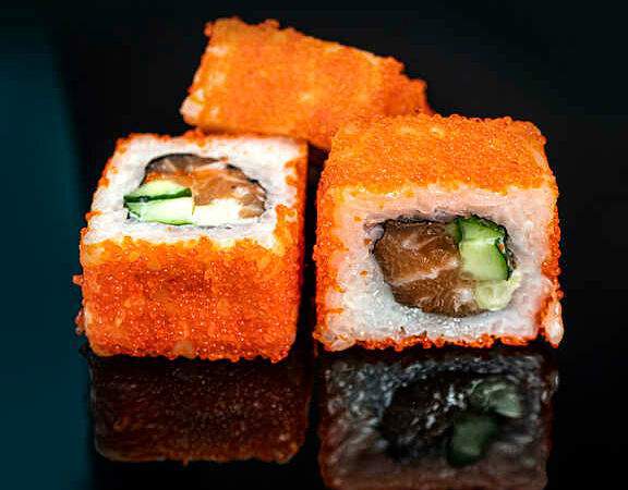 Вкусно House - Холодный Ролл Калифорния лосось