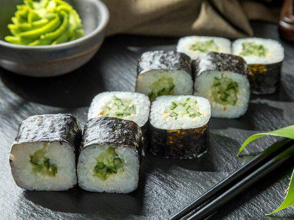 Кухня Момо - Маки огурец