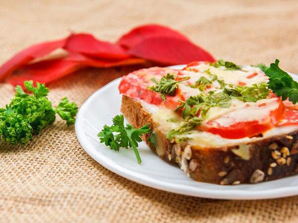 Кафе вегетарианской кухни Радхика - Бутерброд запеченный