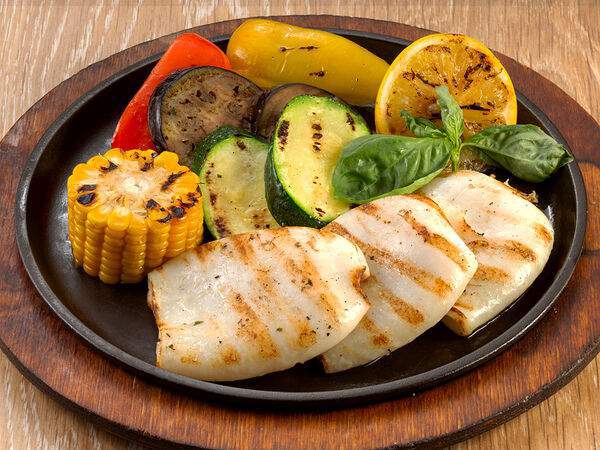 Колбасофф - Кальмары с овощами гриль