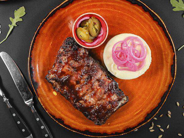 Rast Pub - Свиные ребрышки