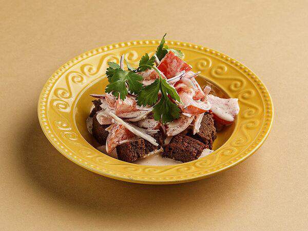 Баши Грузинское Бистро - Томаты со сванской солью и сметаной