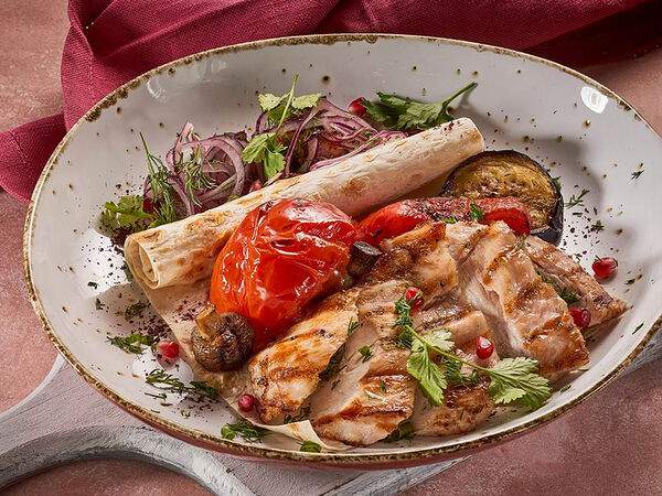 Кацо - Куриная грудка с овощами