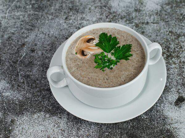 Дубай Фьюжен Арабская кухня - Крем-суп из шампиньонов
