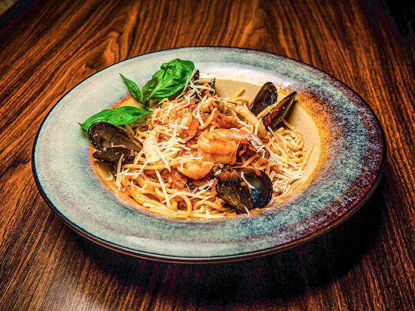 Пармеzан - Спагетти с морепродуктами