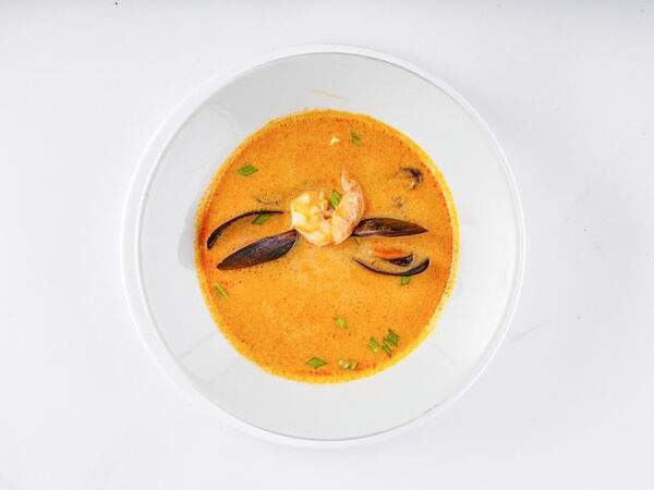 Золотая маска - Суп Том ям