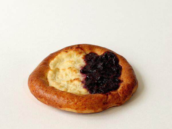 Хлебное место - Ватрушка Вишня-творог