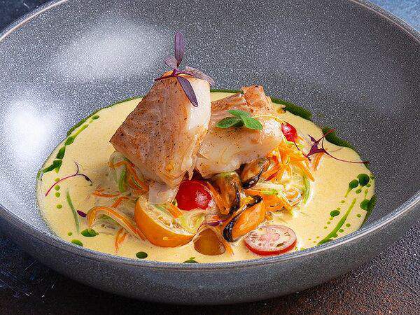 Fergana - Филе трески с соте из мидий