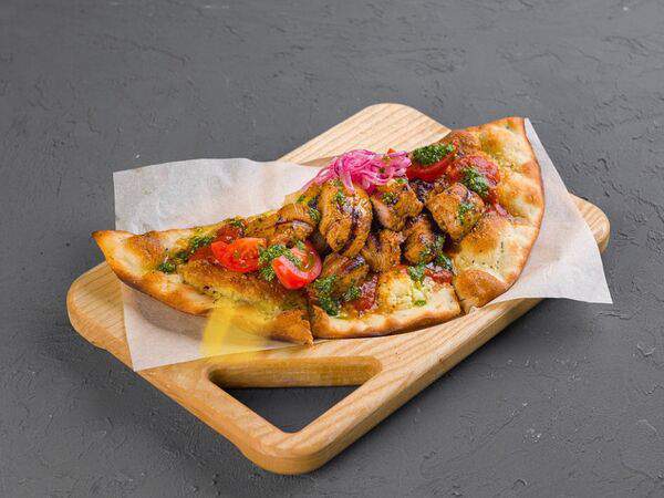 Песто Тесто - Шашлык из свинины на фокачче